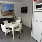 Ferhouse Dreams