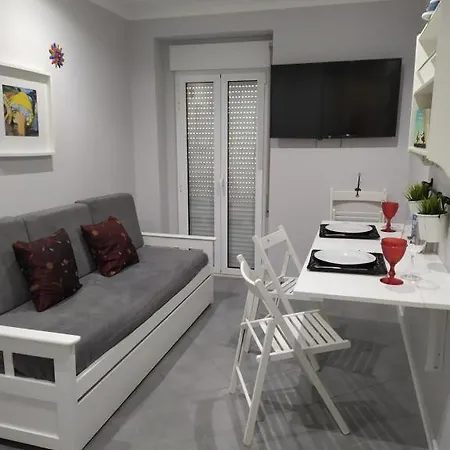 Ferhouse Dreams Apartment *