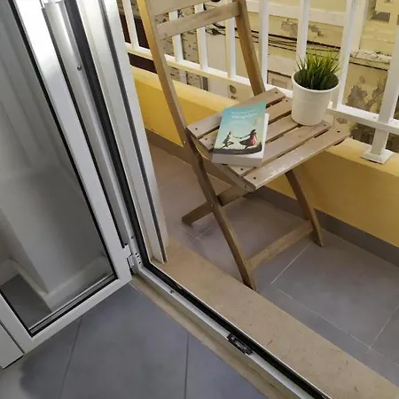 Apartment Ferhouse Dreams