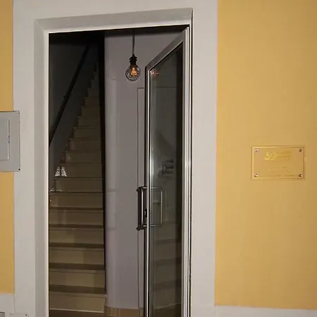Apartment Ferhouse Dreams