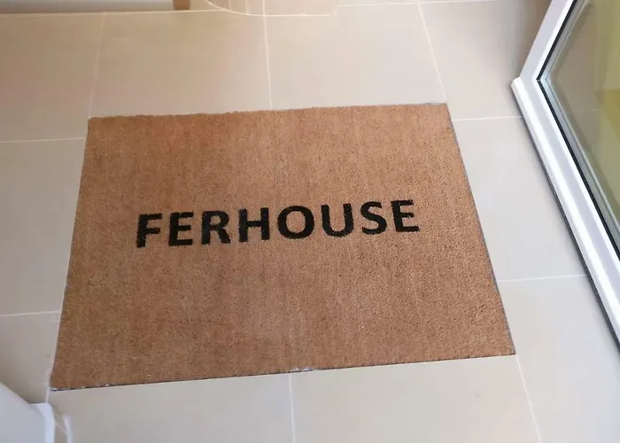 Ferhouse Dreams דירה נאזרה